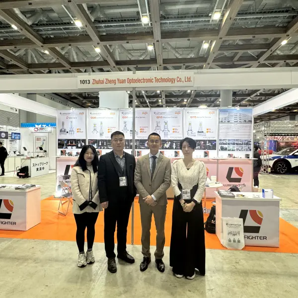 Carr Luxfighter faoi stiúir Ceannlampa 2024 Tóiceo Idirnáisiúnta Auto Auto Expo Expo